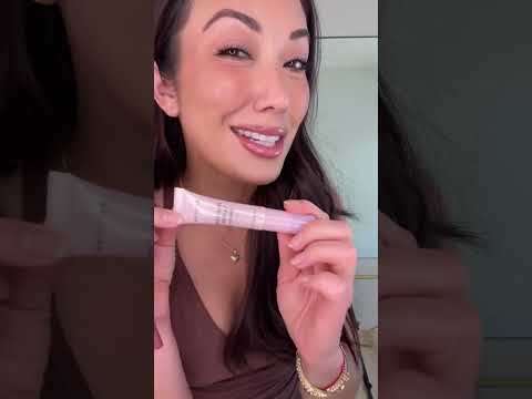 Who needs lip filler when you have a good lip gloss?