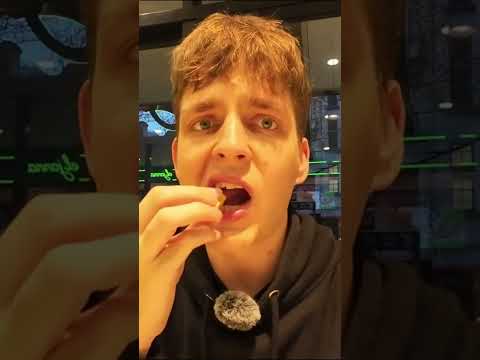 The most ELITE Chip and Sauce combo!!! #australia #food