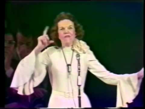 Kathryn Kuhlman 1974 Tulsa Oklahoma Parte 1
