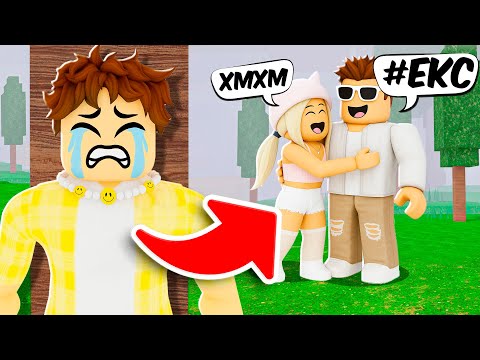 СЛЕЖУ ЗА СВОЕЙ ДЕВУШКОЙ в 99 ночей в лесу ROBLOX!