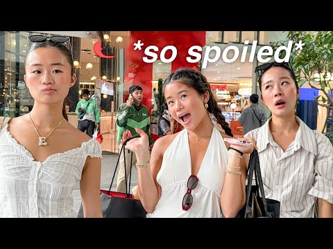 BUYING MY SISTER EVERYTHING IN ONE COLOR *Bangkok vlog* !!