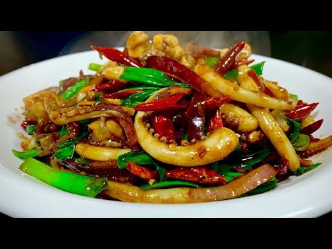 Stir-fried squid must have a good taste, the chef will teach you the correct way, the taste