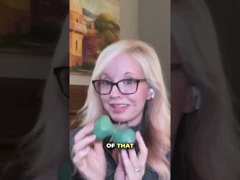 Chandra's Cosmic Space Croissant Revealed!