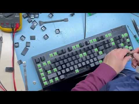 How to replace switches on a Razer Blackwidow keyboard  #razer #razerblackwidow #razerkeyboard