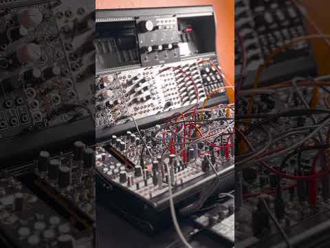 Drifting through wreckage (modular live performance)