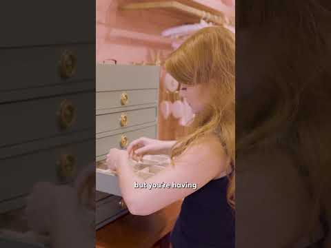 29-year-old spent $20,000 to open a store in New York — now it brings in $1.6 million a year