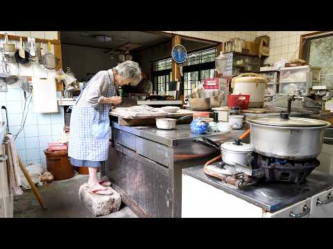 超絶ポツンと山奥食堂で３６５日働く９７歳のお婆ちゃん丨97-years-old hardworking grandma