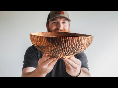 Turning a Simple Wood Bowl on the Lathe but With Power Carved Texture!