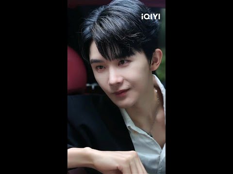 Sentuhan Kepala yang Bikin Hati Meleleh 💕#ShortsVideo #CuteCouple #RomanceDrama