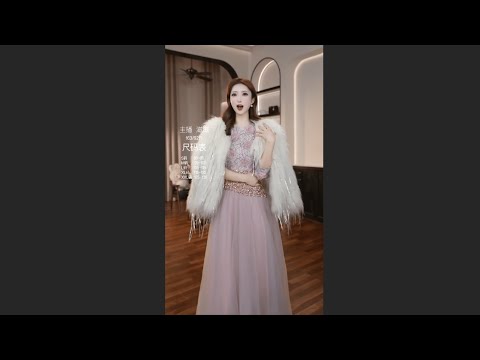 women's fashion live