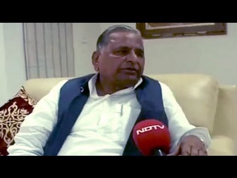 मुलायम के साथ चुनाव प्रचार का एक दिन