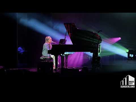 Sunderland Music City Roots 2024: Lottie Willis - Begging For Me Back Live