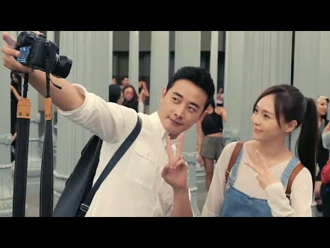 💗Tiffany Tang and Luo Jin took a sweet selfie while playing, they want to confess in the next second