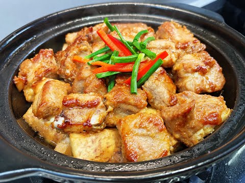 Braised pork ribs with taro is a perfect combination. Both the taro and ribs are incredibly fragr...