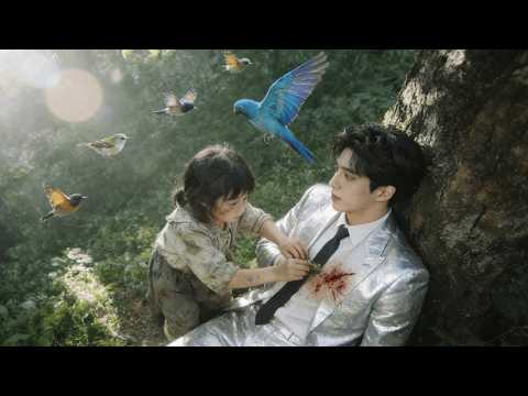 La pauvre fille fuit la maison du CEO;sa grand-mère insiste pour lui donner 100 millions et l’accep