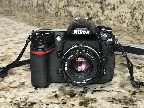 Why choose a vintage DSLR D300S