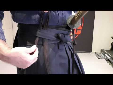WMAC How to tie your Sageo to Hakama