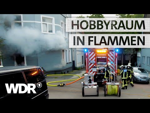 Apartment fire after battery explosion | S06/E01 | Fire & Flame | WDR