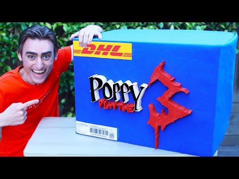 Unboxing Pre-Release Poppy Playtime Chapter 3 Mystery Box!