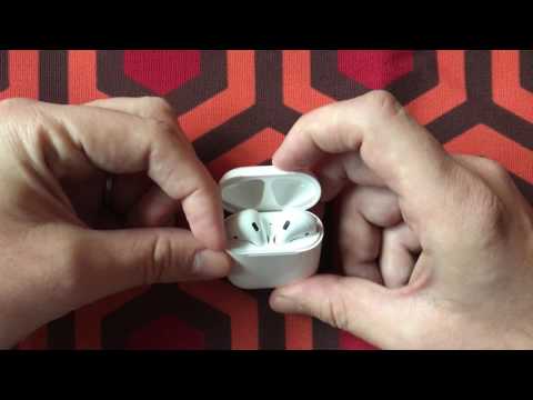 The Right Way to Pop Your AirPods Out of the Case