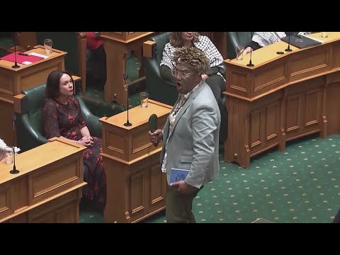 Maori Leader Performs Haka in New Zealand’s Parliament