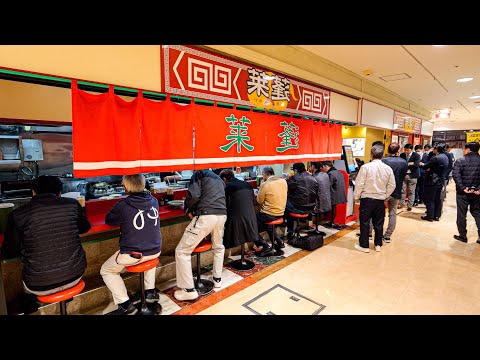 驚異の炒飯鍋振り厨房。名物天津丼を作る最強町中華に密着丨Egg Fried Rice - Wok Skills In Japan