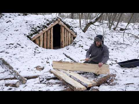 i am build anglers dugout by primitive saw in remote island