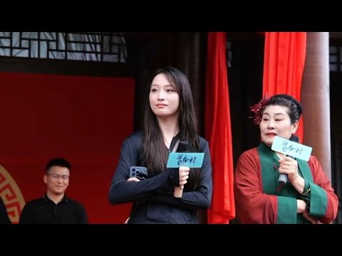 开封王婆说媒到江西，美女身材高挑太养眼，找对象人要帅1米8以上，能成功吗？