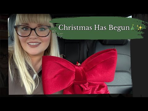 Christmas Has Officially Started | Garden Centre Browse & Bake Along With Me