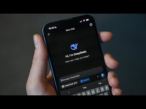 DeepSeek V3.2 vs Gemini: The New Battle for Smarter Models