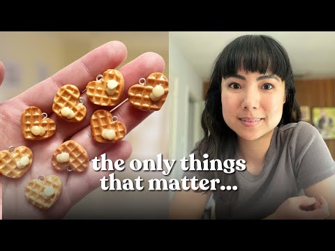 I make $122k a year selling charms. Here's what I learned!
