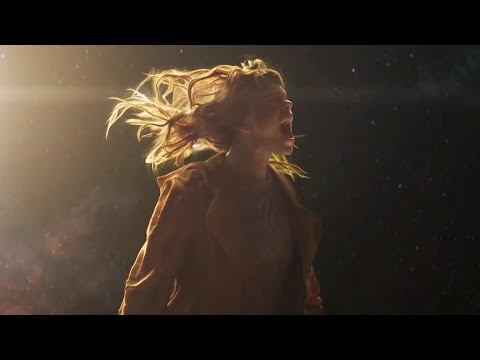 Open Bar #167 - Supergirl Whatever, 10 Years of Force Awakens, Kristen Stewart Meltdown