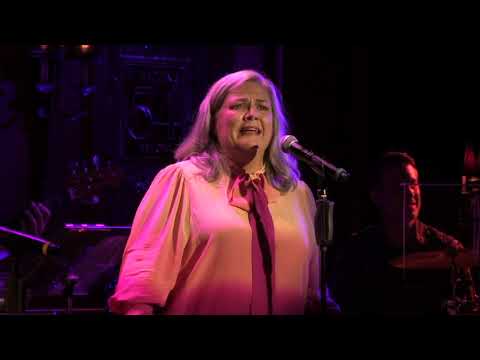 Paula Pell - "I Gotta Go" (Eli Bolin & John Mulaney)