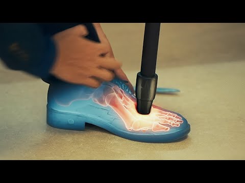 The Girl has Possessed Unparalleled Strength since Childhood, even Men are Afraid of Her