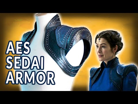 Making leather armor for Moiraine Damodred in the Wheel of Time
