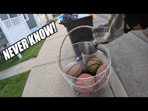 Spring Cleaning Found it At The Curb! - Trash Picking Ep. 1083