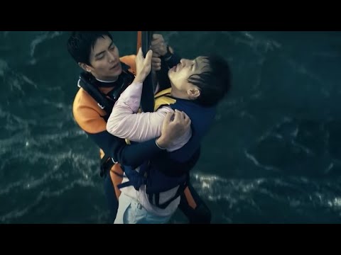 이민기의 마지막 구조 [뭅뭅픽] 해운대 | Haeundae | 이민기 강예원