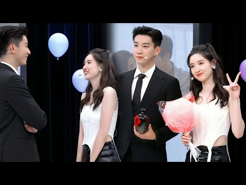 Looking at each other affectionately, everyone felt the spark of love at the scene