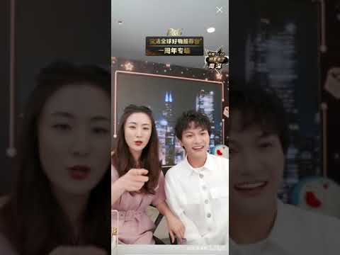 周深薇娅weiya《山路十八弯》顽皮版即兴改编，脸都笑抽筋了！直播间合唱达拉崩吧，太欢乐了！教薇娅跳舞，萌态十足【周深&薇娅Weiya直播间】