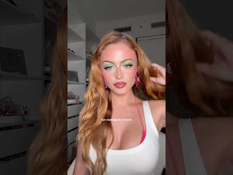 🌺🐬💚✨ #makeup #zaralarsson #sophiasinot #transition