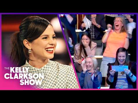 'Bluey' Star Melanie Zanetti & Kelly Clarkson Surprise Audience With Queensland Vacation!