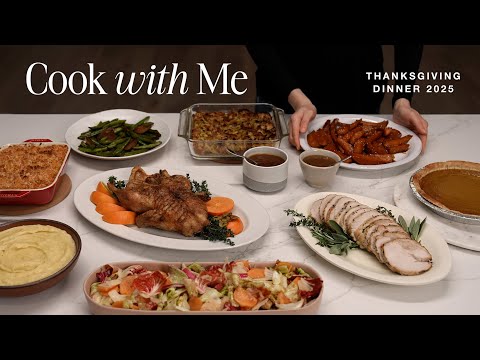 Cooking Thanksgiving Dinner with My Cat