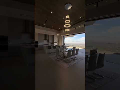 This Las Vegas Mansion has some of the best strip views!