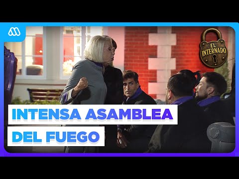 ¡Crece la tensión!: Participantes se enfrentaron en la Asamblea del Fuego | El Internado