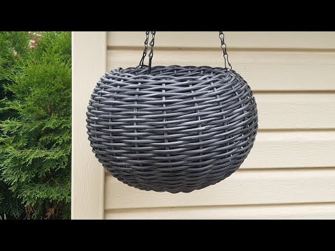Подвесное кашпо-шар с красивым дном