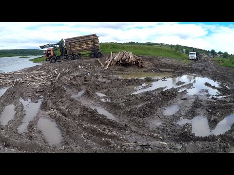 Гряземесиво на трёх Камазах. Работают только профессионалы. Камаз лесовоз.