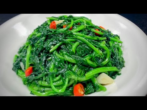 Stir-fried chrysanthemum chrysanthemums add this step, the emerald green does not turn yellow