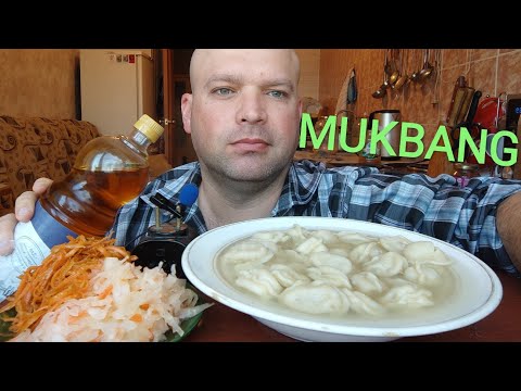 ОБЖОР ПЕЛЬМЕНИ с мазиком/МУКБАНГ ДОШИРАК с сосисками