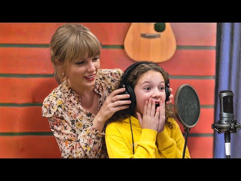 When Taylor Swift Surprises Her Fans!