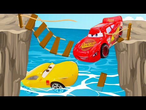 Молния Маквин и гонки в городе и приключения в пустыне. Детские видео про машинки Тачки